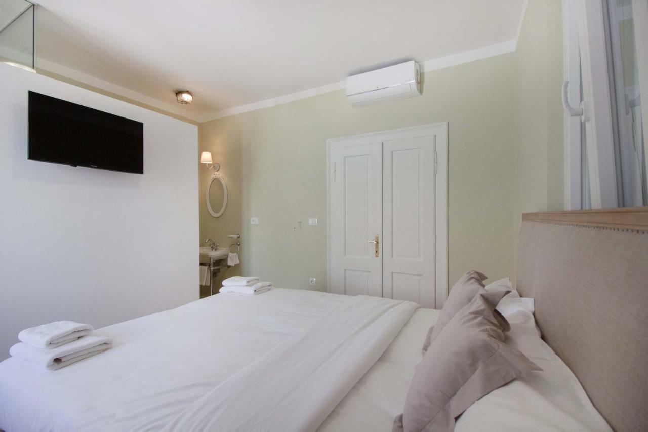 bed&breakfast Murterski dvori Exterior foto